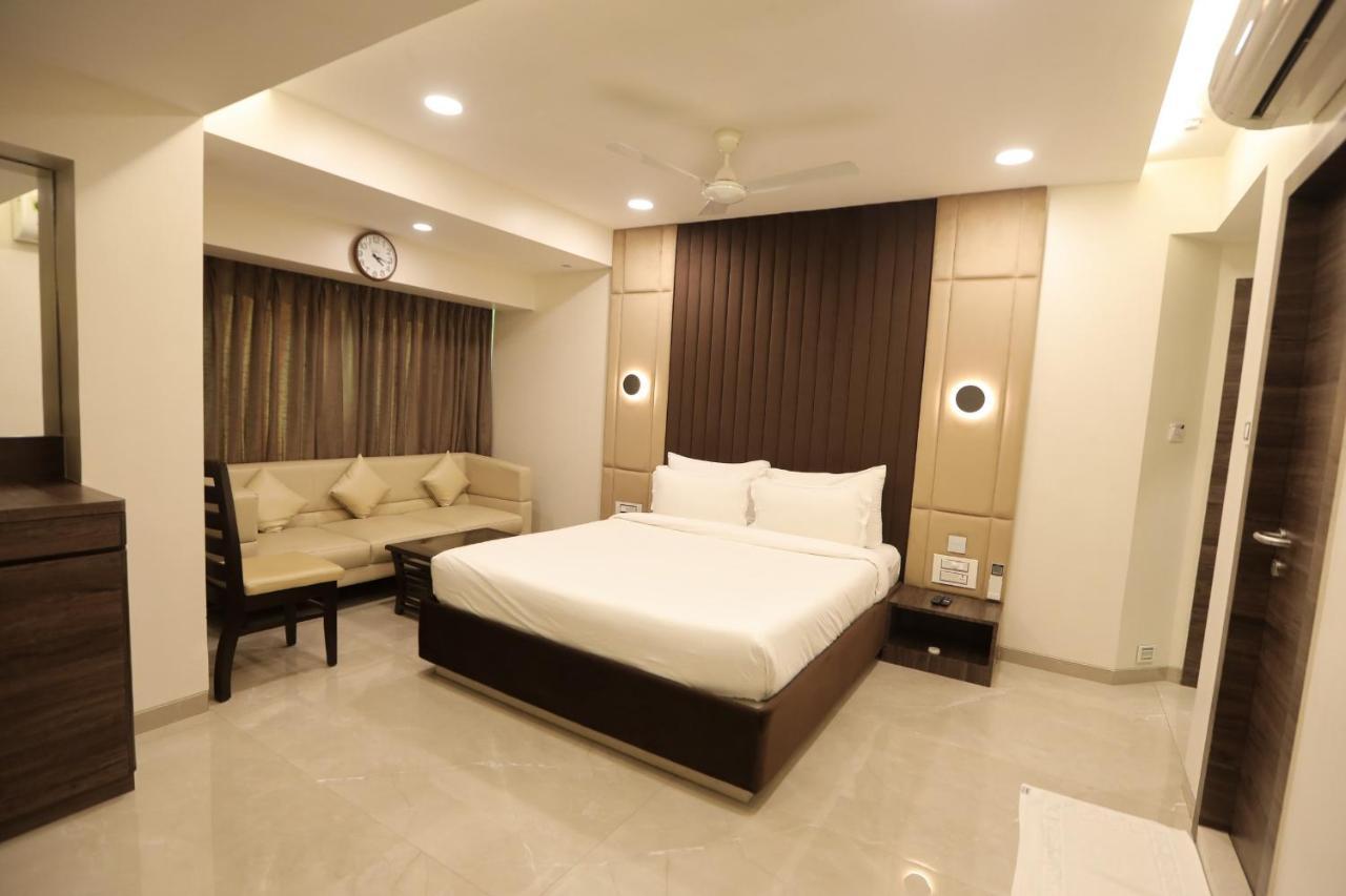 Hotel Naaz Executive 孟买 外观 照片