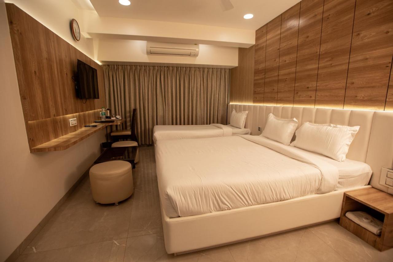 Hotel Naaz Executive 孟买 外观 照片