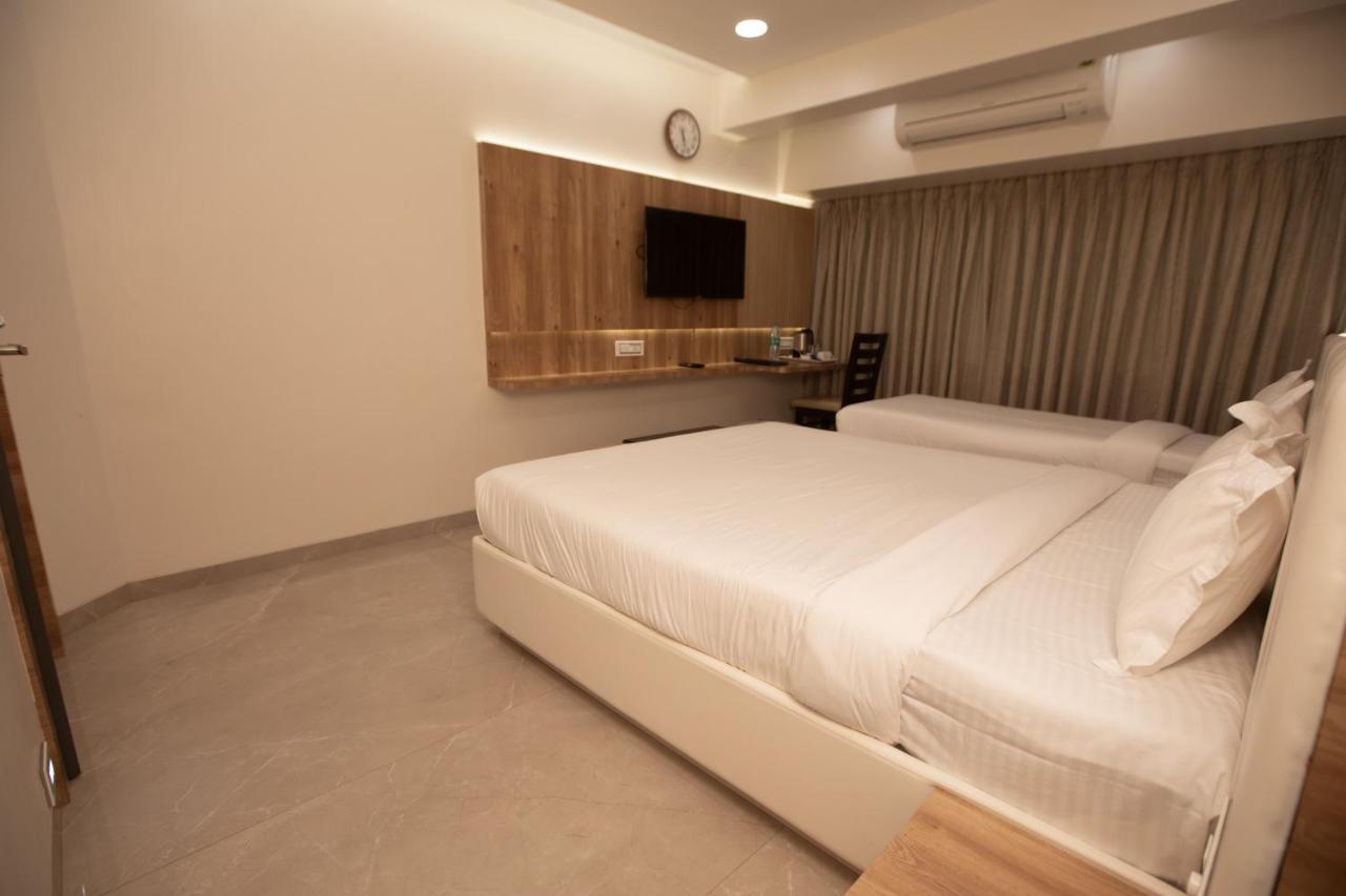 Hotel Naaz Executive 孟买 外观 照片